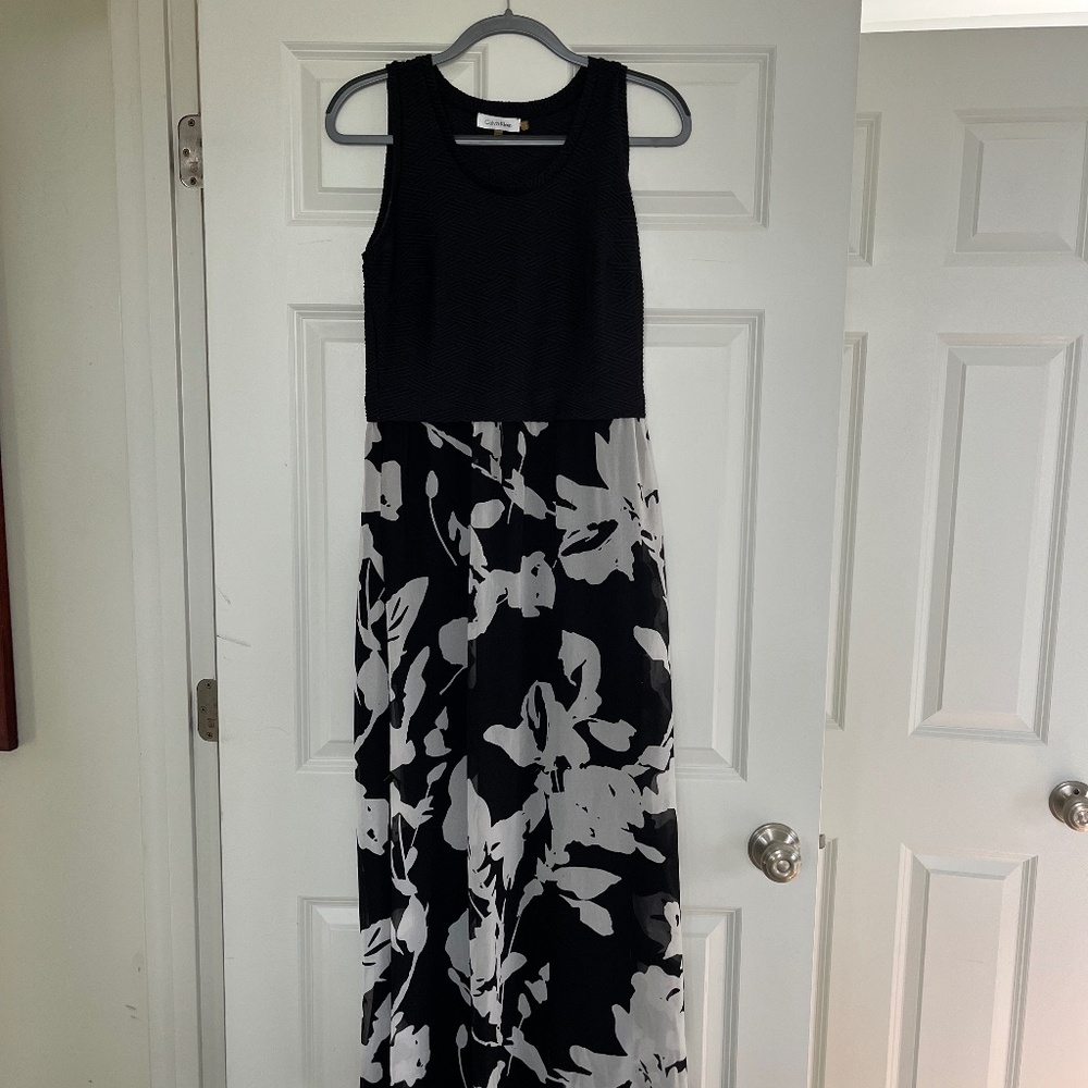Calvin Klein maxi dress S